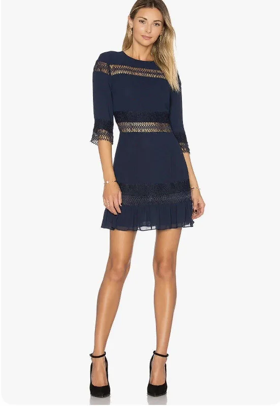 TULAROSA Asher dress In Deep Indigo Navy Blue Lace Size Small EUC