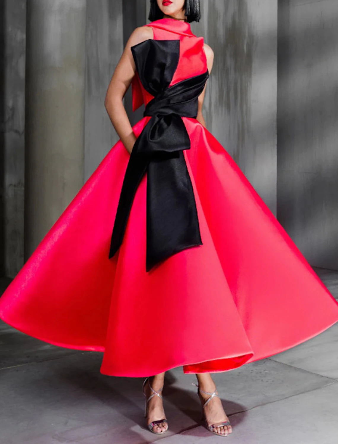 Ball Gown Color Block Celebrity Style Elegant Prom Formal Evening Birthday Dress Red Green Dress High Neck Sleeveless Ankle Length Satin with Bow(s) Ball Gown Color Block Celebrity Style Elegant Prom Formal Evening Birthday Dress Red Green Dress High Neck Sleeveless Ankle Length Satin with Bow(s)
