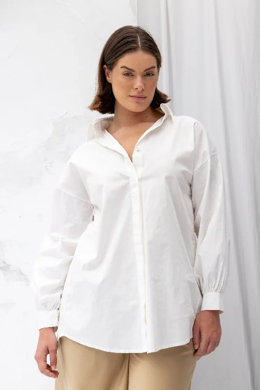 Found Shirt | Chalk Trendy Short Sleeve Blouse
