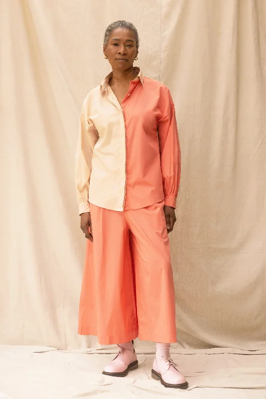 Found Shirt | Two-Tone Fashionable Pleated Short Shirt
