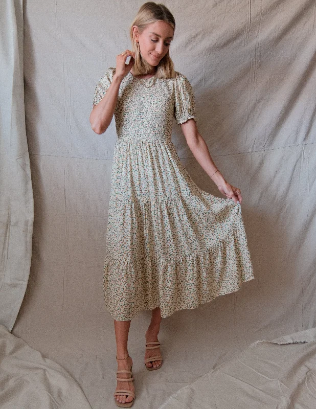 Lauralee Floral Midi Dress Comfortable Short Sleeve Midi Dress