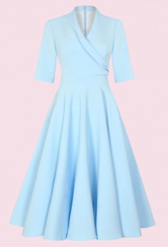 Leyla Midi Dress In Pale Blue Chic Floral Print Midi Dress