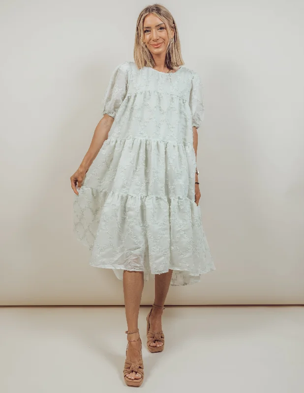 Paola Textured Midi Dress Comfortable Lace-Up Midi Dress
