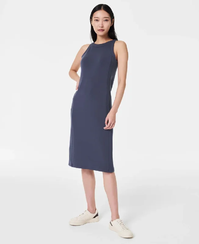 SPANX - AIRESSENTIALS SIDE STRIPE MIDI DRESS Elegant Floral Appliqué Midi Dress