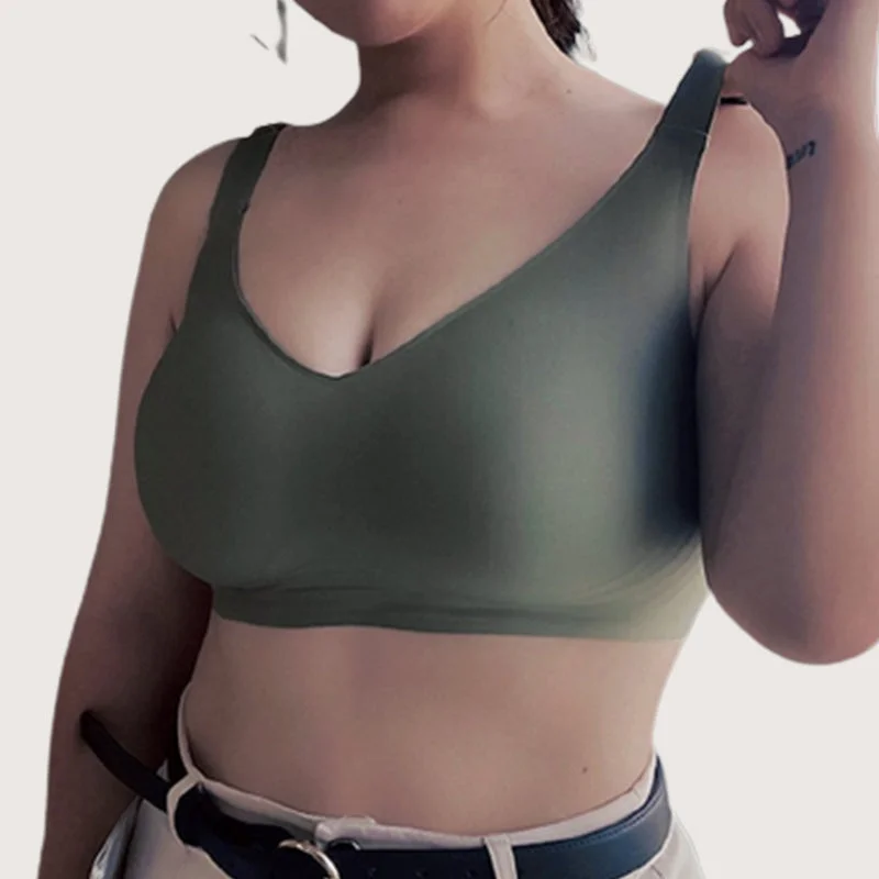 Essentials Comfshape Seamless Bra Chic Lace Bralette
