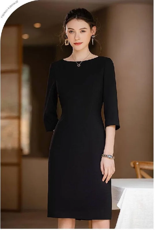 Classic Noir Elegance Midi Dress Stylish Animal Print Midi Dress