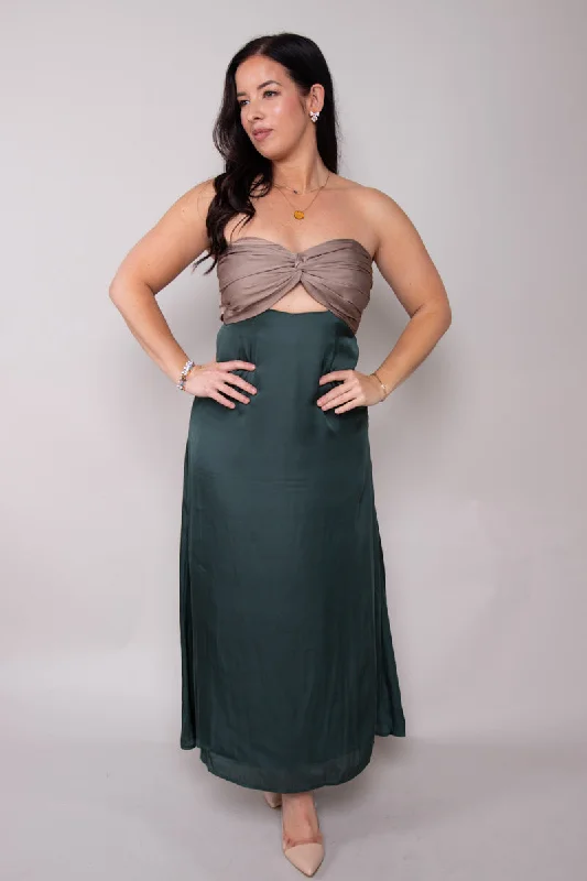 Modern Twist Midi Dress Chic Off-Shoulder Midi Dress