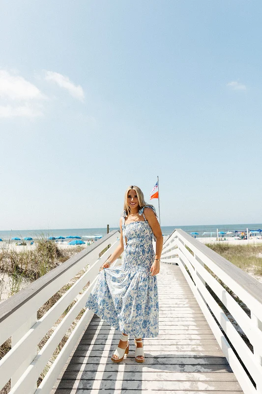 Wren Midi Dress - Blue Trendy Square Neck Midi Dress
