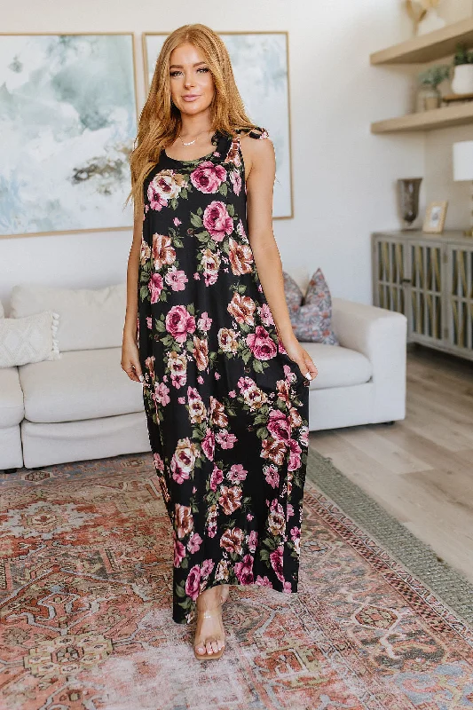 Fortuitous in Floral Maxi Dress Fashionable Halter Neck Maxi Dress