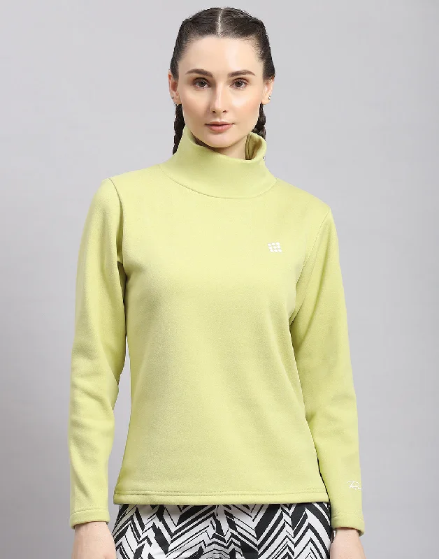 Women Green Solid T Neck Full Sleeve Sweatshirt Hoodie with Color Block Contrast Stylish Women Green Solid T Neck Full Sleeve Sweatshirt Hoodie with Color Block Contrast Stylish
