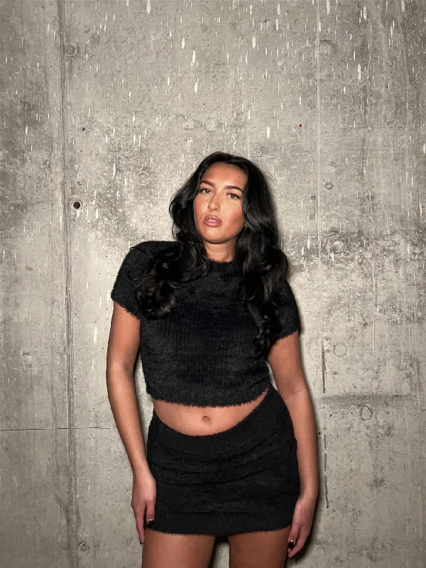 Black Fluffy-Knit Mini-Skirt leather skirt refined